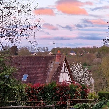 Relais Equestre Du Miloir - Chambres D'Hotes Saint-Desir Bagian luar foto